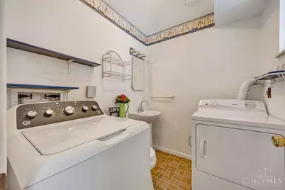 147 N Ruskin Drive, Springdale, OH 45246 - Photo 14