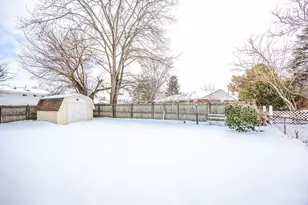 147 N Ruskin Dr, Springdale, OH 45246 - Photo 26