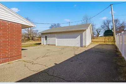 2507 Eckley Boulevard, Miami Township, OH 45449 - Photo 32