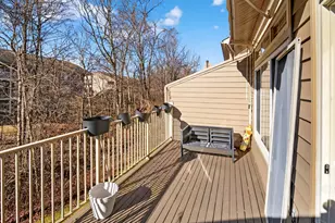5925 Castlewood Crossing, Miami Township, OH 45150 - Photo 32