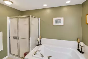 5925 Castlewood Crossing, Miami Township, OH 45150 - Photo 22