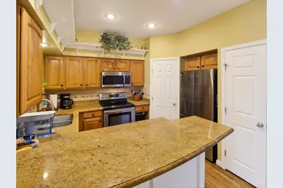 5925 Castlewood #3, Milford, OH 45150 - Photo 6