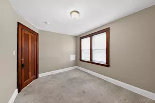 1059 Lockman Ave, Cincinnati, OH 45238 - Photo 8