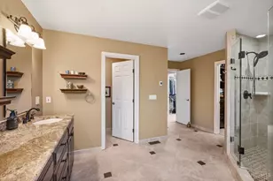 603 Valley Woods Ct, Miami Township, OH 45140 - Photo 30