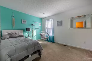 3518 Park Crest Ln, Butler Twp, OH 45414 - Photo 6