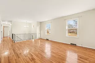 8376 Vicksburg Dr, Symmes Township, OH 45249 - Photo 6