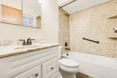 8376 Vicksburg Drive, Symmes Township, OH 45249 - Photo 16