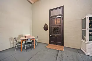 1615 Chase Ave, Cincinnati, OH 45223 - Photo 4