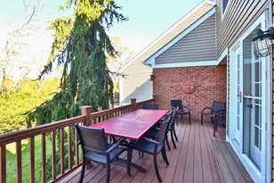 5570 Windridge Dr, Columbia Township, OH 45243 - Photo 36