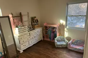 412 Roebling Rd, Delhi Township, OH 45204 - Photo 4