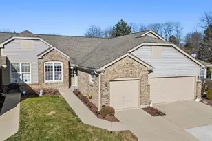 4002 Resolute Cir, Colerain Township, OH 45252 - Photo 6