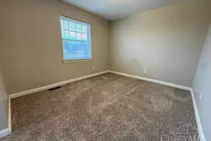 1040 Olde Station Ct, Fairfield, OH 45014 - Photo 34
