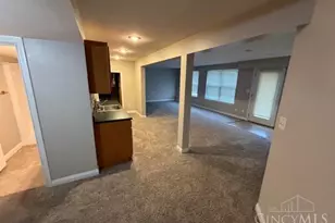 1040 Olde Station, Fairfield, OH 45014 - Photo 8