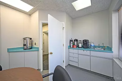 5714 Signal Hill Court #C, Miami Township, OH 45150 - Photo 26