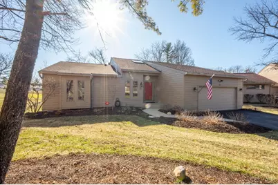 33 Carpenters Ridge, Blue Ash, OH 45241 - Photo 2