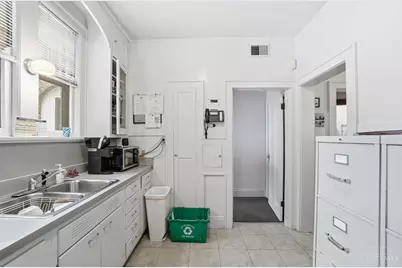 820 Delta Avenue, Cincinnati, OH 45226 - Photo 18