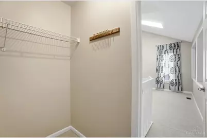 10432 Hickory Point Drive, Blue Ash, OH 45242 - Photo 28