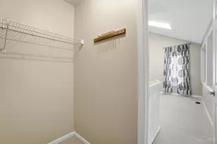 10432 Hickory Point Dr, Blue Ash, OH 45242 - Photo 28