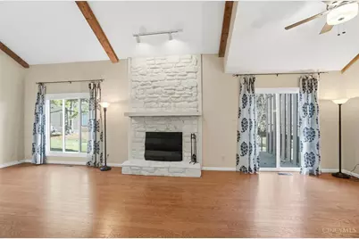 10432 Hickory Point Drive, Blue Ash, OH 45242 - Photo 4