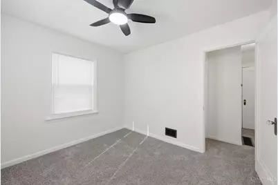 4740 Green Glen Lane, Green Township, OH 45238 - Photo 16