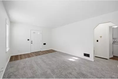 4740 Green Glen Lane, Green Township, OH 45238 - Photo 4