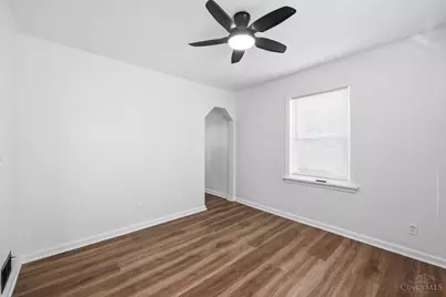 4740 Green Glen Lane, Green Township, OH 45238 - Photo 8