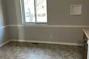 4541 Parklawn Dr, Kettering, OH 45440 - Photo 6