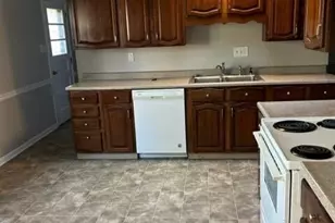 4541 Parklawn Dr, Kettering, OH 45440 - Photo 4