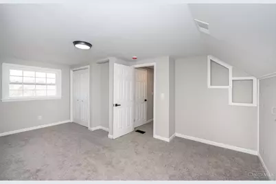 1476 Foxwood Drive, Cincinnati, OH 45231 - Photo 18