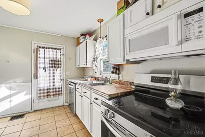 3985 Mantell Avenue, Sycamore Township, OH 45236 - Photo 6