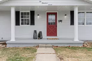 207 Richardson Pl, Wilmington, OH 45177 - Photo 2