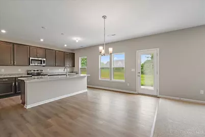 7863 Horizon Bend, Maineville, OH 45152 - Photo 6