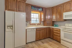 11342 Kenshire Dr, Forest Park, OH 45240 - Photo 6