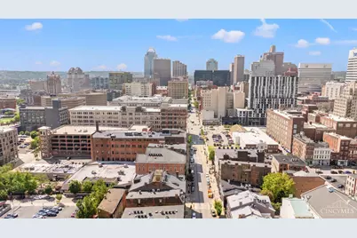 1202 Main Street #9, Cincinnati, OH 45202 - Photo 18