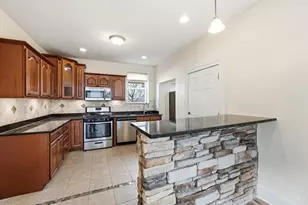 120 W Seventy Second St, Cincinnati, OH 45216 - Photo 18