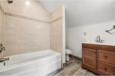 120 W Seventy Second Street, Cincinnati, OH 45216 - Photo 32