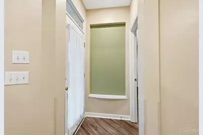 2002 Commons Circle Drive, Batavia Township, OH 45103 - Photo 20