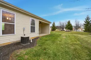 2002 Commons Cir Dr, Batavia Township, OH 45103 - Photo 42