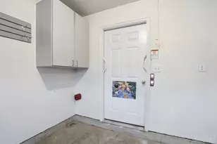 2002 Commons Cir Dr, Batavia Township, OH 45103 - Photo 48