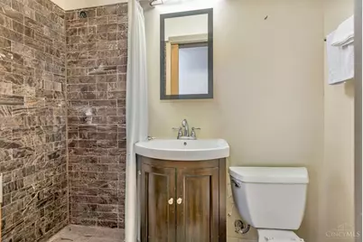2963 Deckebach Avenue, Cincinnati, OH 45220 - Photo 12