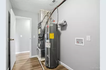 2659 Roosevelt Avenue, Colerain Township, OH 45231 - Photo 14