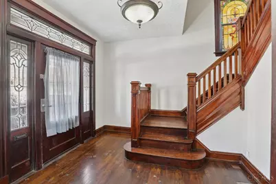 4261 W Eighth Street, Cincinnati, OH 45205 - Photo 2