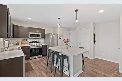 2857 Pine Leaf Court, Hamilton, OH 45013 - Photo 4