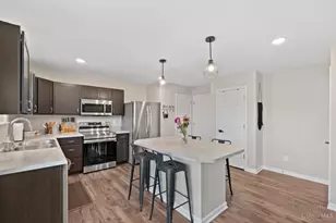 2857 Pine Leaf Ct, Hamilton, OH 45013 - Photo 4