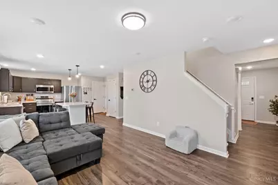 2857 Pine Leaf Court, Hamilton, OH 45013 - Photo 2