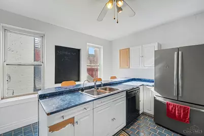 1707 Highland Avenue, Cincinnati, OH 45202 - Photo 12