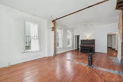 1707 Highland Avenue, Cincinnati, OH 45202 - Photo 8
