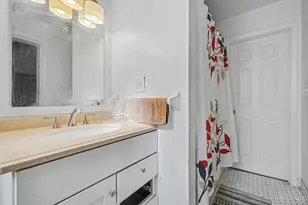 1707 Highland Ave, Cincinnati, OH 45202 - Photo 16