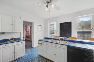 1707 Highland Ave, Cincinnati, OH 45202 - Photo 10