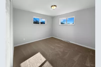 411 Morrvue Drive, Delhi Township, OH 45238 - Photo 16